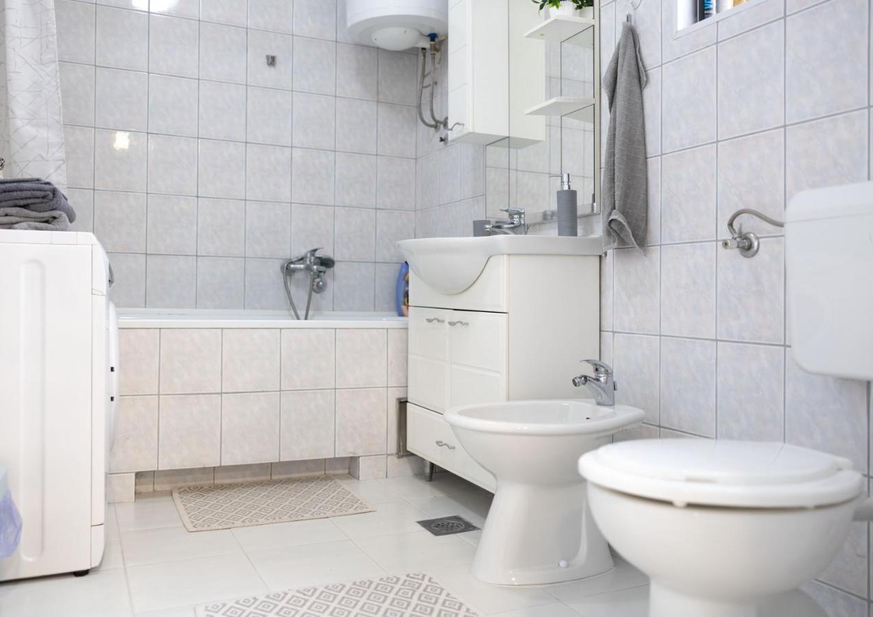 Apartment Teatar Тузла Экстерьер фото